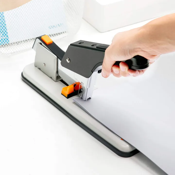 Deli Heavy Duty Stapler, 210 Sheets Capacity - Image 7